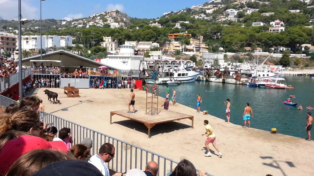 bous a la mar javea
